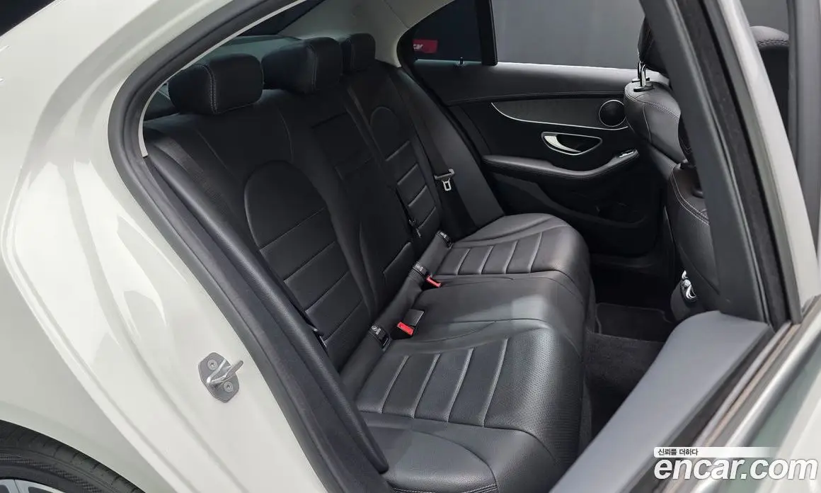 Mercedes-Benz C-Class 2019 1.9 автомат (гидро), фото 17 Mercedes-Benz C-Class 2019 1.9 автомат (гидро), фото 17