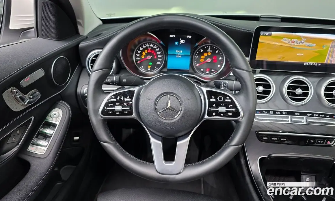 Mercedes-Benz C-Class 2019 1.9 автомат (гидро), фото 19 Mercedes-Benz C-Class 2019 1.9 автомат (гидро), фото 19