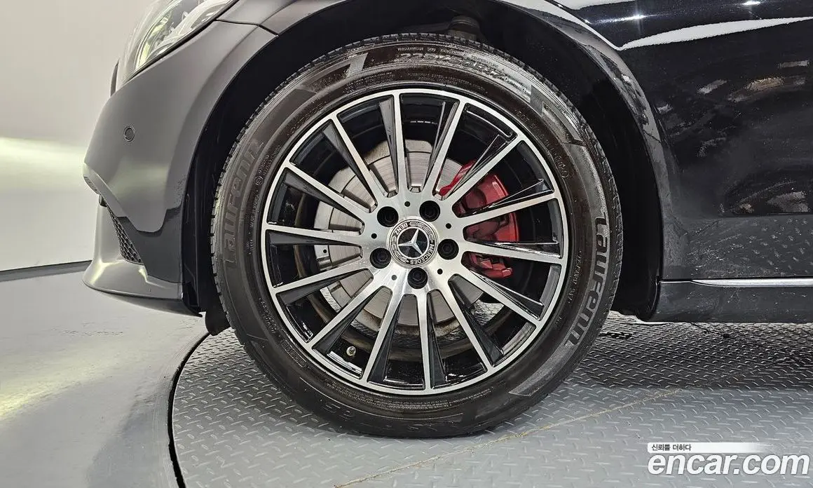 Mercedes-Benz C-Class 2019 1.9 автомат (гидро), фото 5