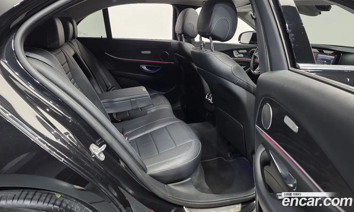 Mercedes-Benz E-Class 2018 1.9 автомат (гидро), фото 18