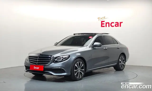 Mercedes-Benz E-Class, 2019, 111 172 км