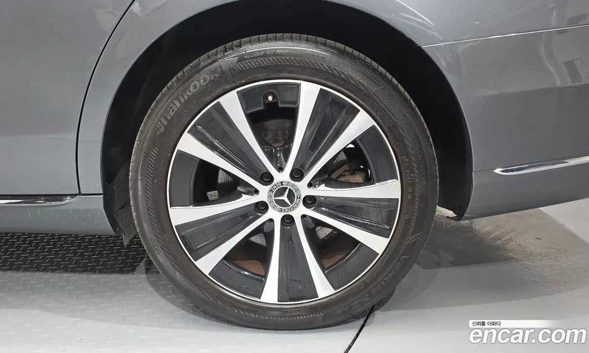 Mercedes-Benz E-Class 2019 2.0 автомат (гидро), фото 7
