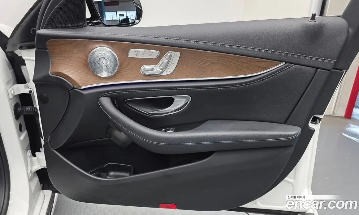 Mercedes-Benz E-Class 2020 2.0 автомат (гидро), фото 14