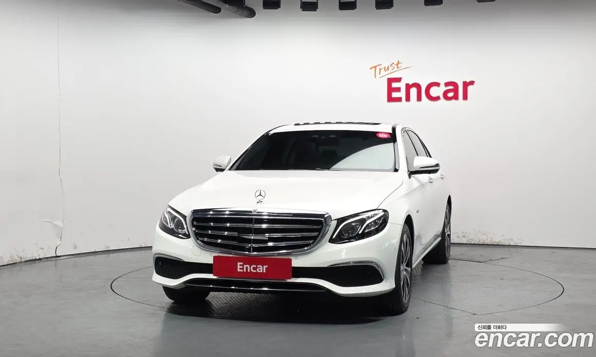 Mercedes-Benz E-Class 2020 2.0 автомат (гидро), фото 3