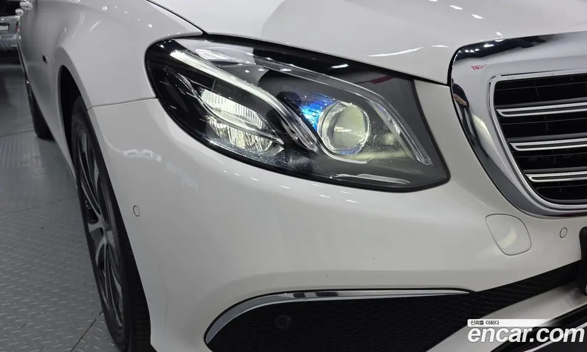 Mercedes-Benz E-Class 2020 2.0 автомат (гидро), фото 8