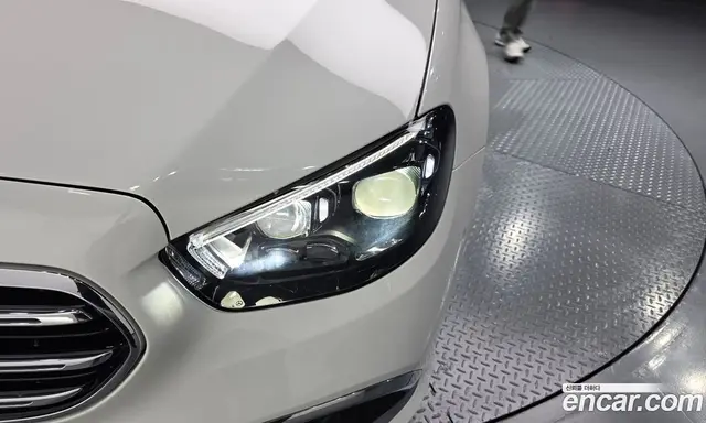 Mercedes-Benz E-Class 2023 2.0 автомат (гидро), миниатюра 7 Mercedes-Benz E-Class 2023 2.0 автомат (гидро), миниатюра 7