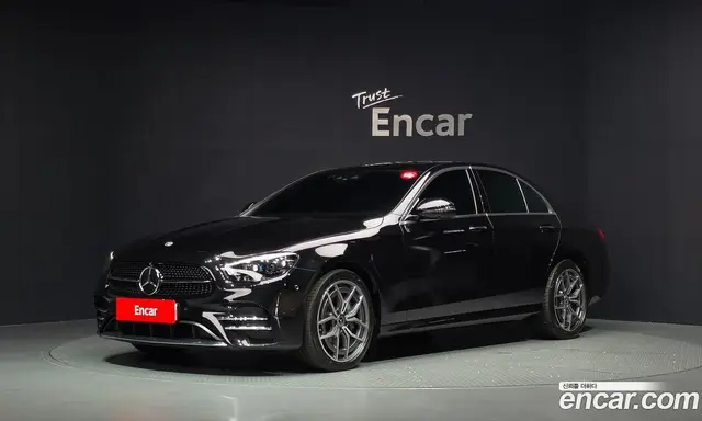 Mercedes-Benz E-Class, 2023, 54 361 км