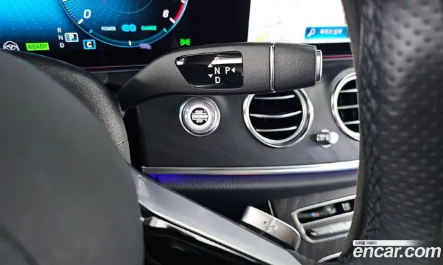 Mercedes-Benz E-Class 2023 1.9 автомат (гидро), миниатюра 12