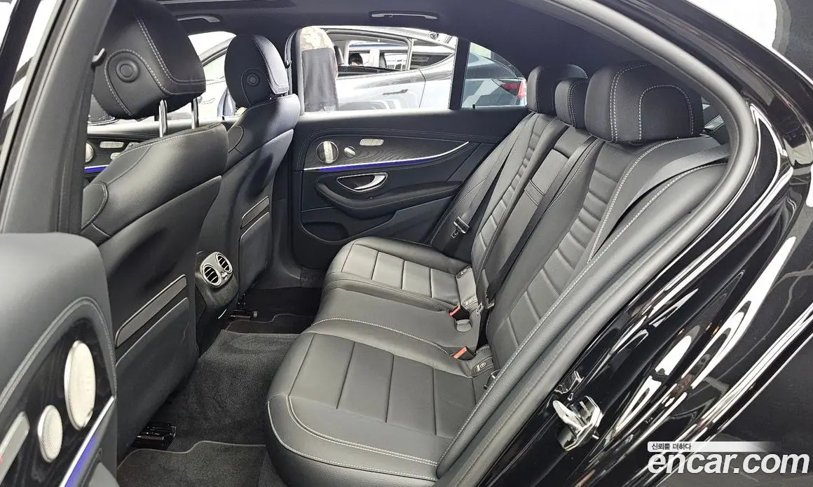 Mercedes-Benz E-Class 2023 1.9 автомат (гидро), фото 16