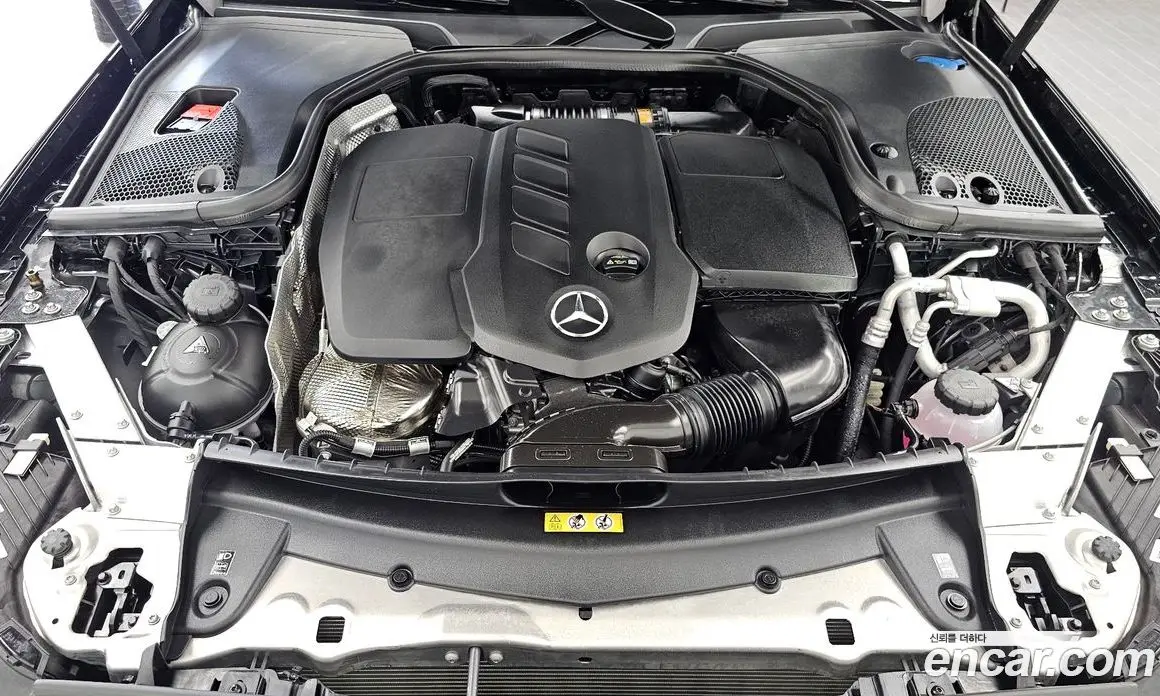 Mercedes-Benz E-Class 2023 1.9 автомат (гидро), фото 6