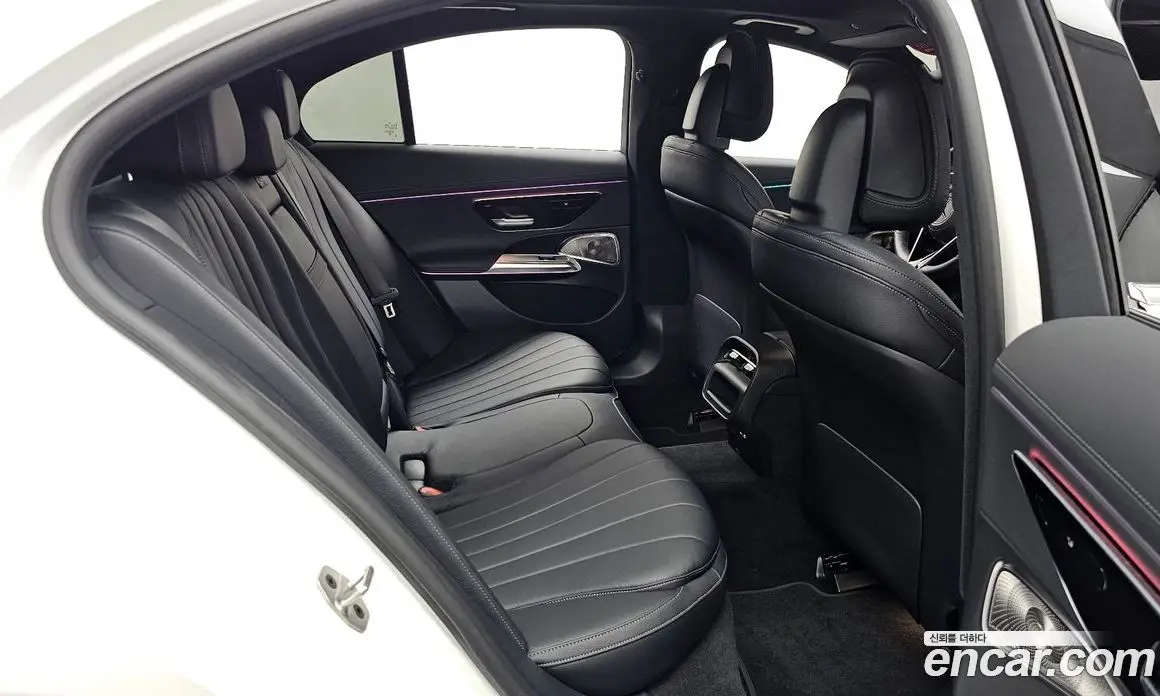 Mercedes-Benz E-Class 2024 2.0 автомат (гидро), фото 12 Mercedes-Benz E-Class 2024 2.0 автомат (гидро), фото 12