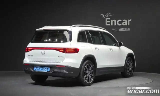 Mercedes-Benz EQB, 2025, 655 км