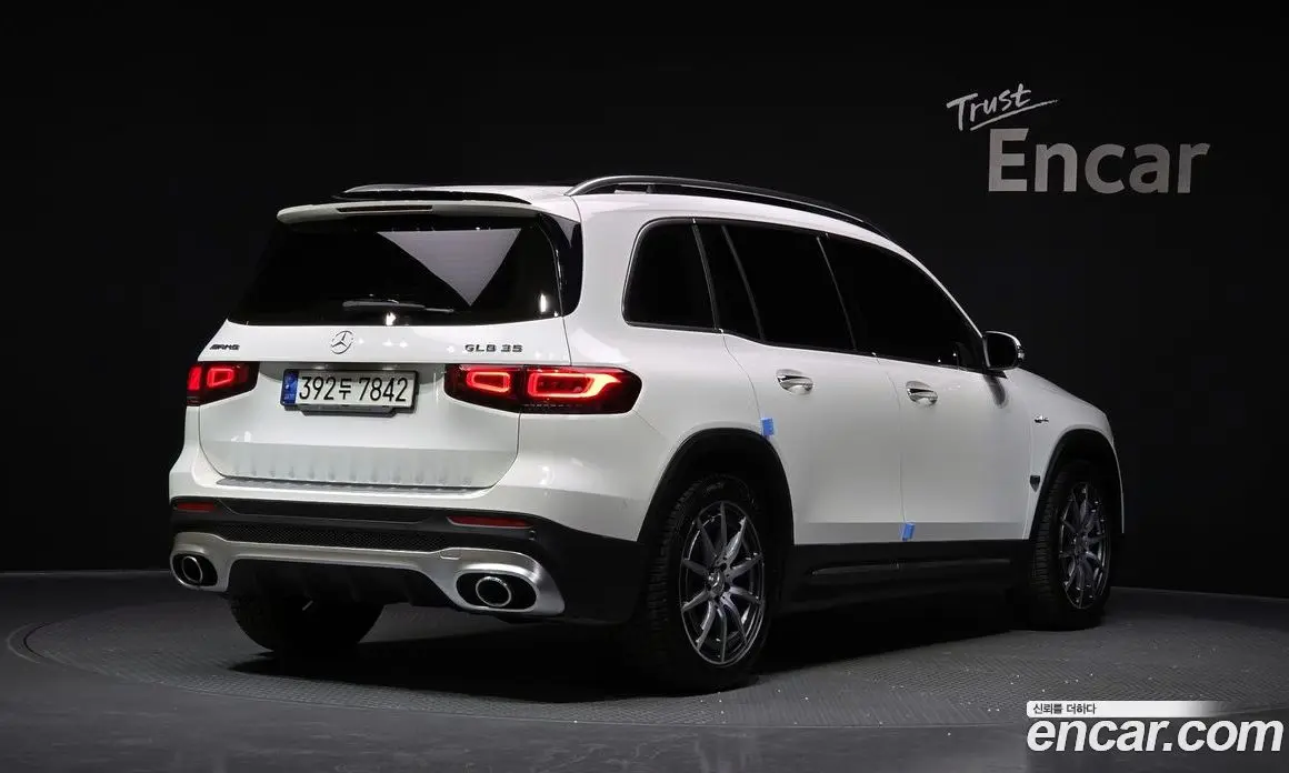 Mercedes-Benz GLB-Class 2021 2.0 автомат (гидро), фото 2