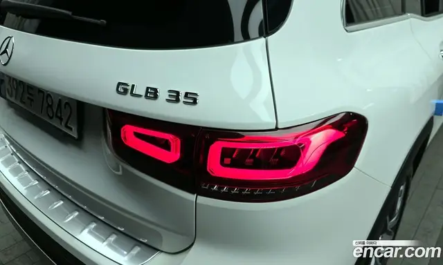 Mercedes-Benz GLB-Class 2021 2.0 автомат (гидро), миниатюра 9