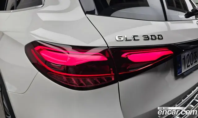 Mercedes-Benz GLC-Class 2024 2.0 автомат (гидро), миниатюра 9 Mercedes-Benz GLC-Class 2024 2.0 автомат (гидро), миниатюра 9