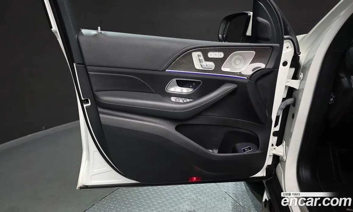 Mercedes-Benz GLE-Class 2022 3.0 автомат (гидро), фото 14