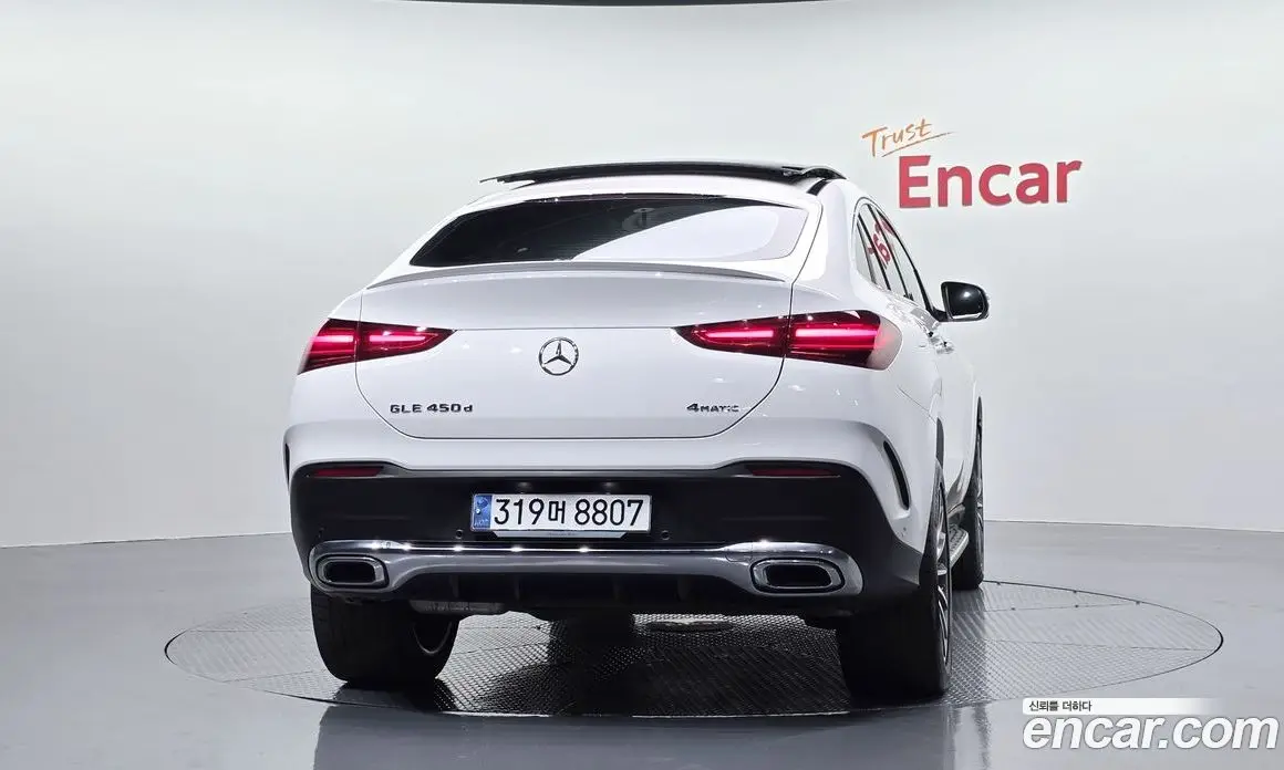 Mercedes-Benz GLE-Class 2023 3.0 автомат (гидро), фото 4