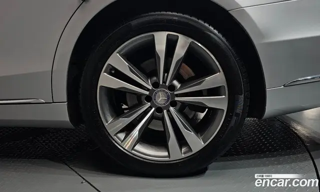 Mercedes-Benz S-Class 2014 4.7 автомат (гидро), миниатюра 6