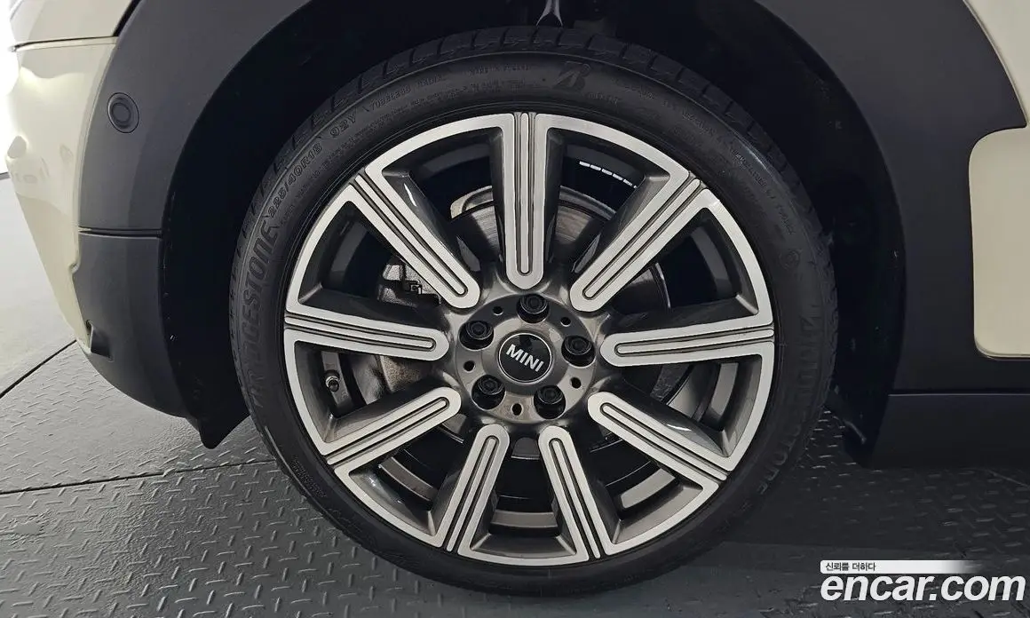 Mini Clubman 2021 2.0 автомат (гидро), фото 6 Mini Clubman 2021 2.0 автомат (гидро), фото 6
