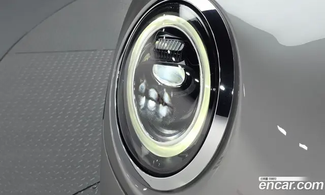 Mini Cooper 2023 1.5 автомат (гидро), миниатюра 8