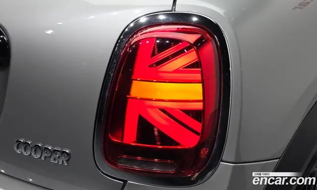 Mini Cooper 2023 1.5 автомат (гидро), миниатюра 9
