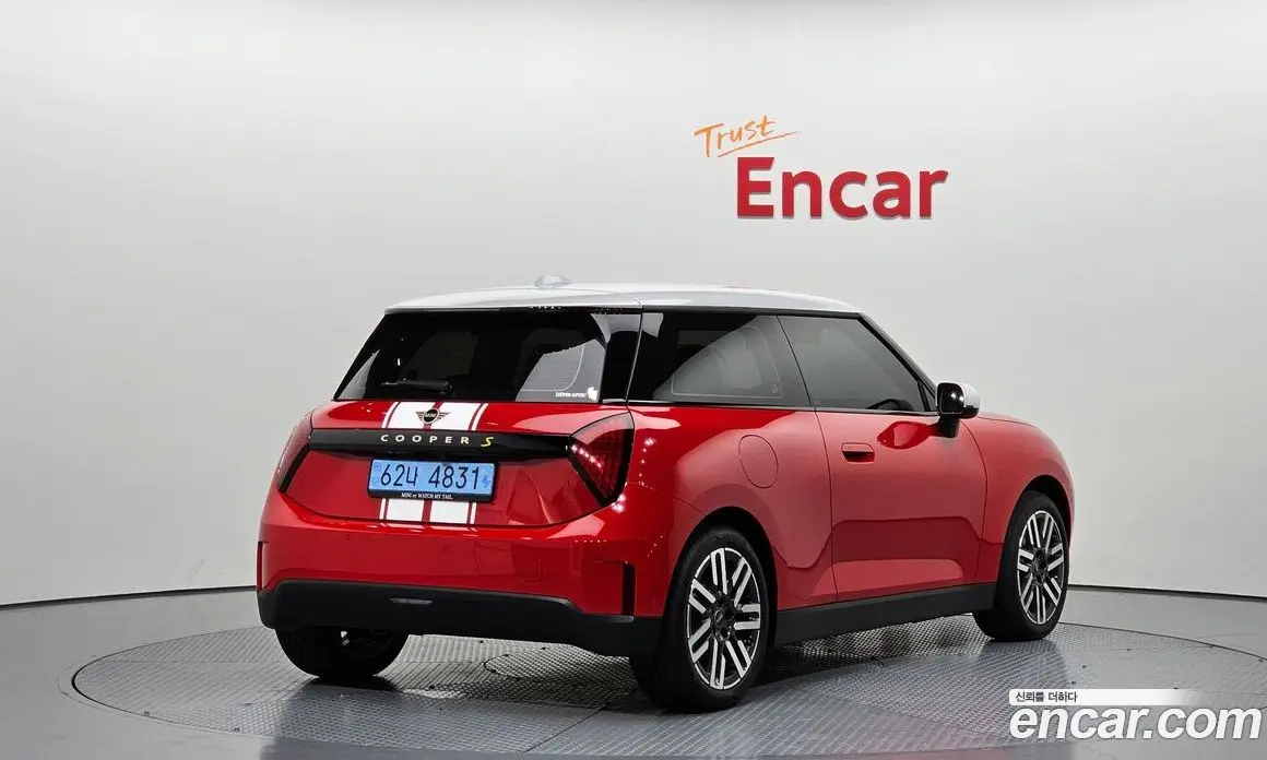 Mini Cooper 2026 0.1 автомат (гидро), фото 1 Mini Cooper 2026 0.1 автомат (гидро), фото 1