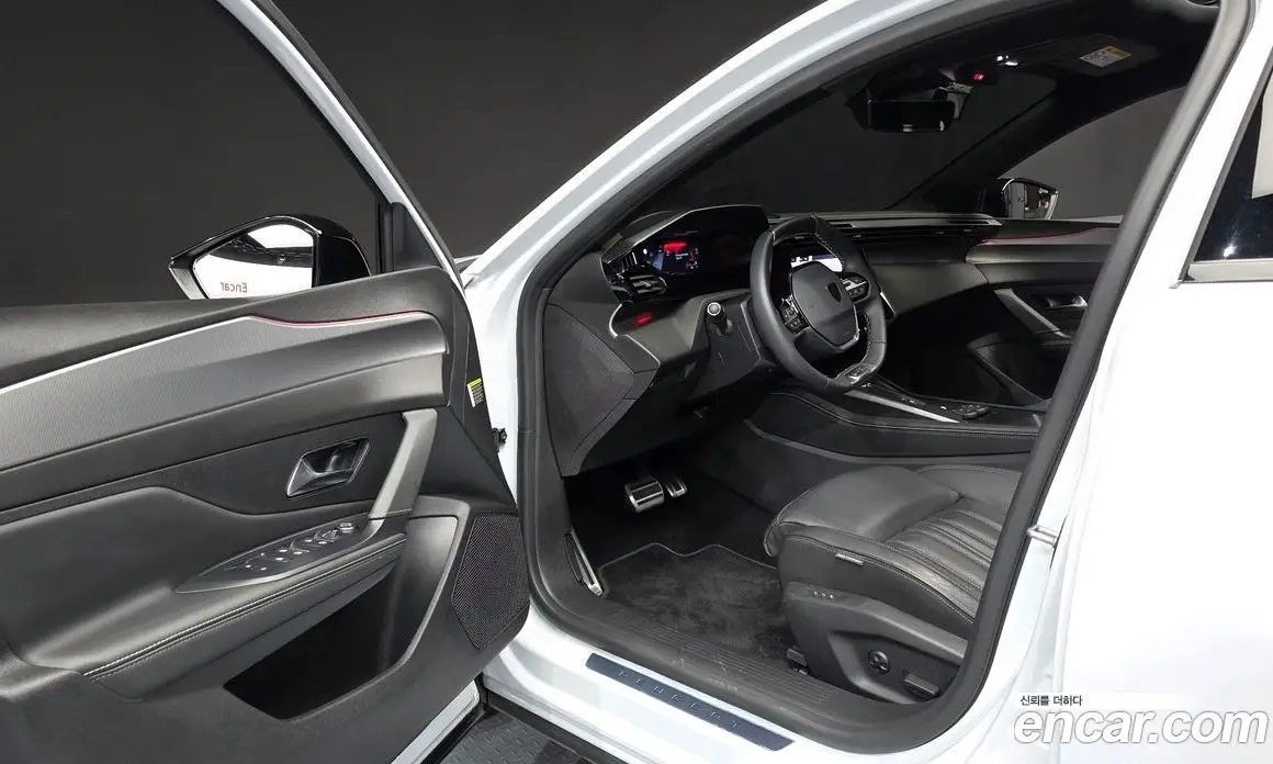 Peugeot 408 2024 1.2 автомат (гидро), фото 13 Peugeot 408 2024 1.2 автомат (гидро), фото 13