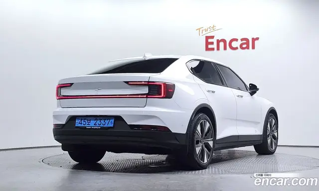Polestar Polestar 2 2023 0.2 автомат (гидро), миниатюра 2 Polestar Polestar 2 2023 0.2 автомат (гидро), миниатюра 2
