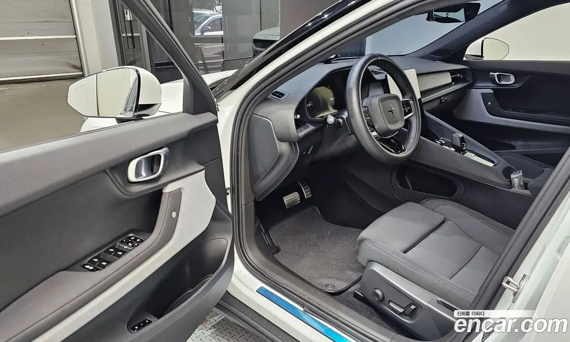 Polestar Polestar 2 2023 0.2 автомат (гидро), фото 13 Polestar Polestar 2 2023 0.2 автомат (гидро), фото 13