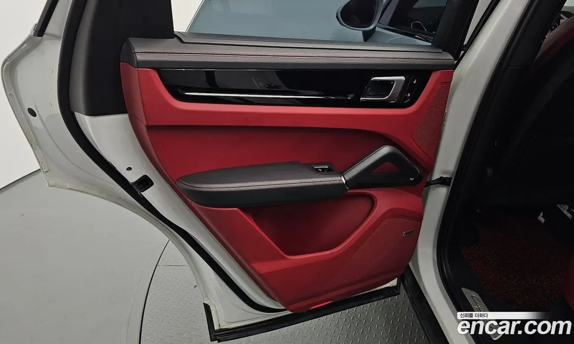 Porsche Cayenne 2019 3.0 автомат (гидро), фото 15 Porsche Cayenne 2019 3.0 автомат (гидро), фото 15