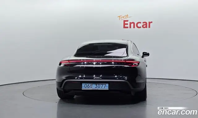 Porsche Taycan 2024 0.1 автомат (гидро), миниатюра 4