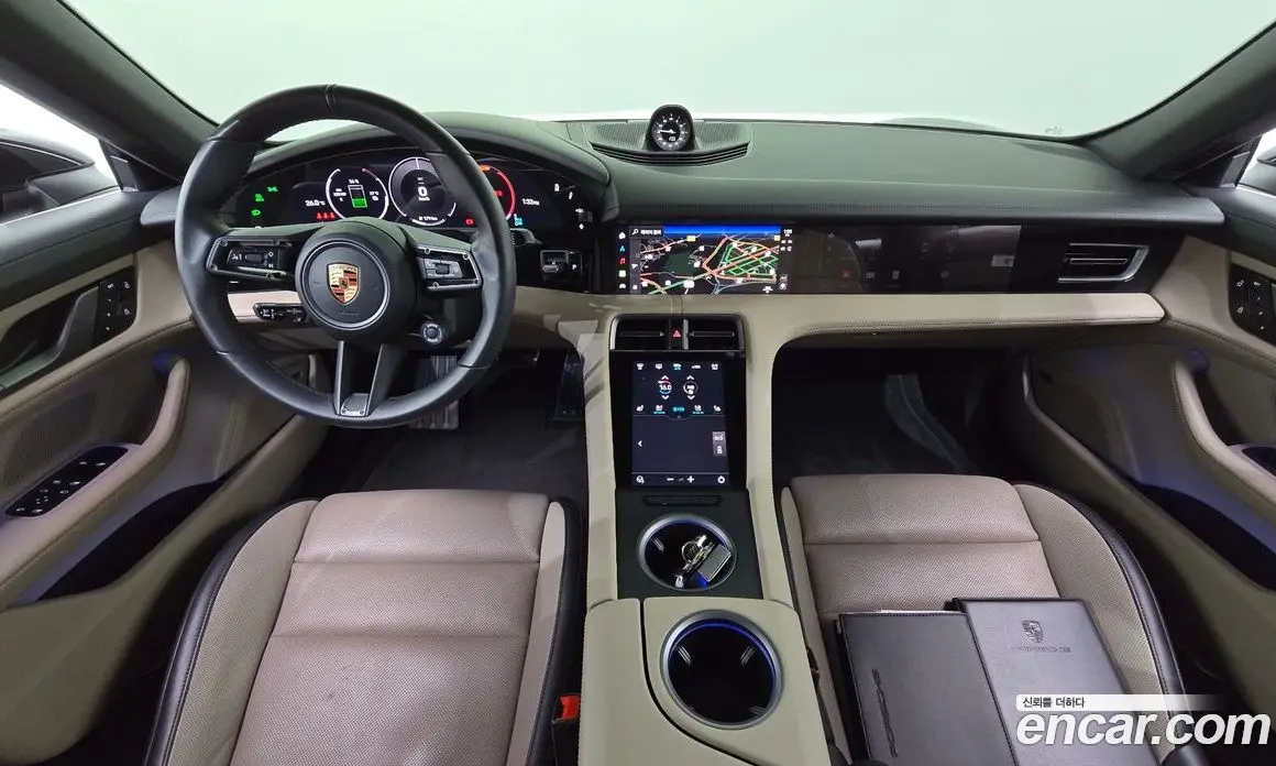 Porsche Taycan 2024 0.1 автомат (гидро), фото 10