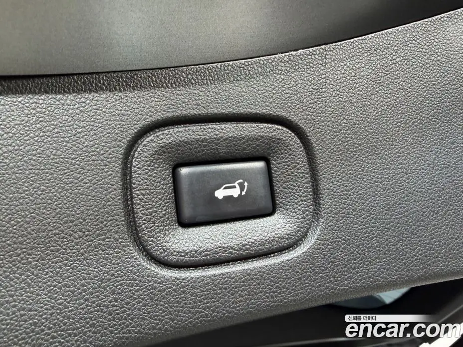Renault (Samsung) QM6 2024 2.0 автомат (гидро), фото 20 Renault (Samsung) QM6 2024 2.0 автомат (гидро), фото 20