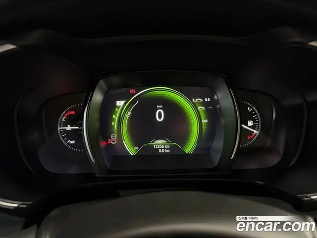 Renault (Samsung) QM6 2024 2.0 автомат (гидро), миниатюра 8 Renault (Samsung) QM6 2024 2.0 автомат (гидро), миниатюра 8