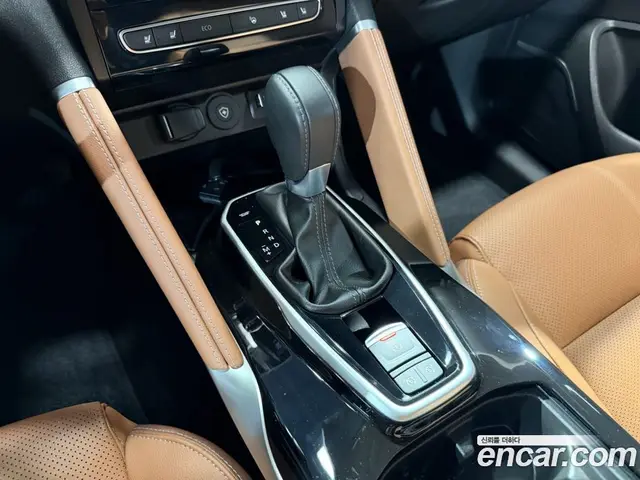 Renault (Samsung) QM6 2024 2.0 автомат (гидро), миниатюра 9 Renault (Samsung) QM6 2024 2.0 автомат (гидро), миниатюра 9