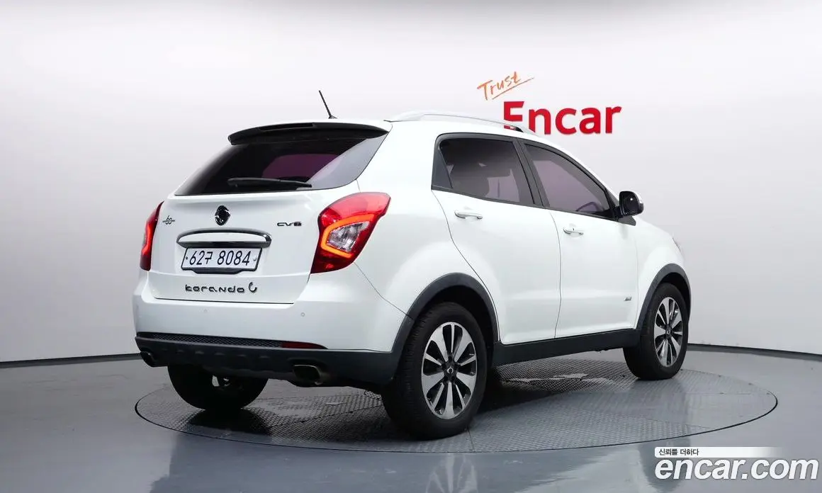 SsangYong Korando 2015 2.0 автомат (гидро), фото 2