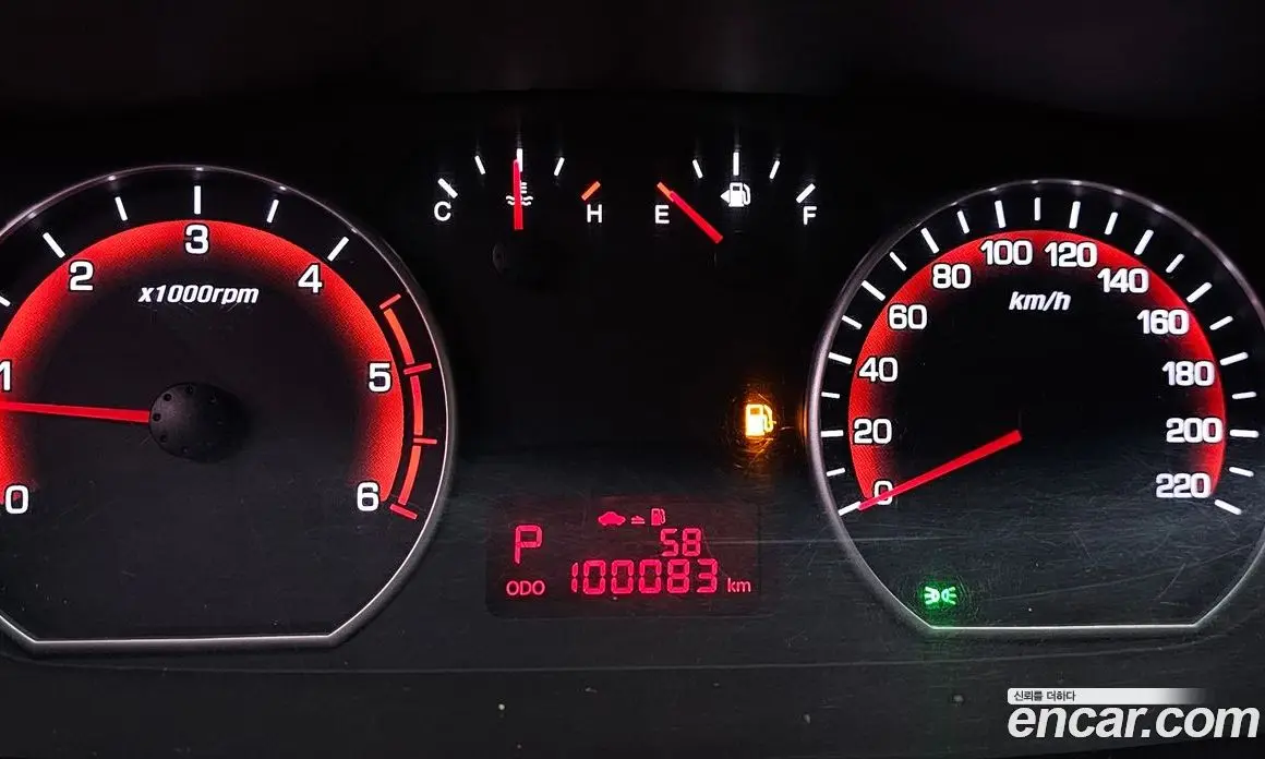 SsangYong Korando 2016 2.0 автомат (гидро), фото 11