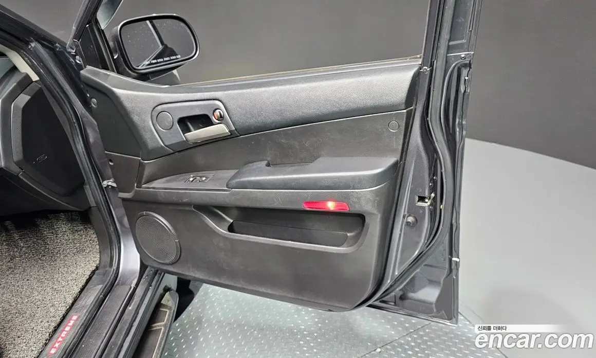 SsangYong Korando 2016 2.0 автомат (гидро), фото 15