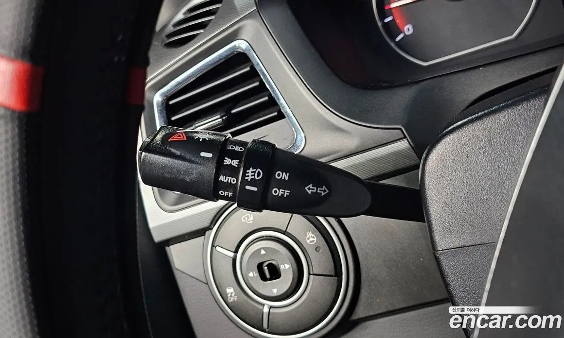 SsangYong Korando 2016 2.0 автомат (гидро), фото 18