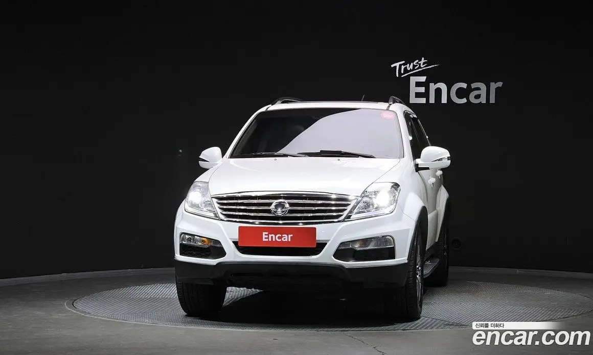 SsangYong Rexton 2014 2.0 автомат (гидро), фото 3