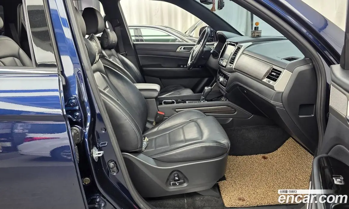 SsangYong Rexton 2017 2.2 автомат (гидро), фото 17 SsangYong Rexton 2017 2.2 автомат (гидро), фото 17
