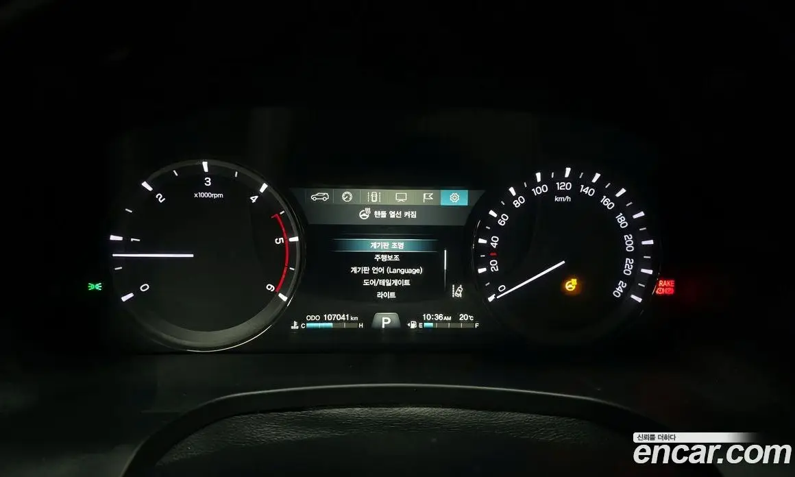 SsangYong Rexton 2018 2.2 автомат (гидро), фото 11