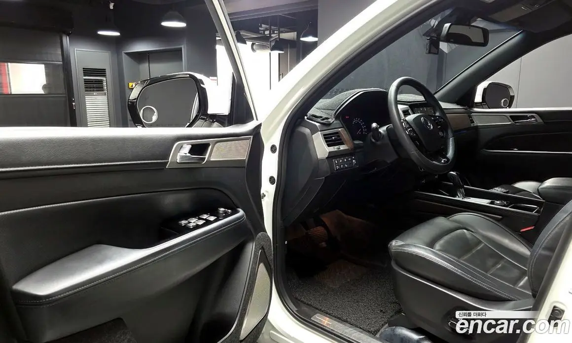 SsangYong Rexton 2018 2.2 автомат (гидро), фото 13