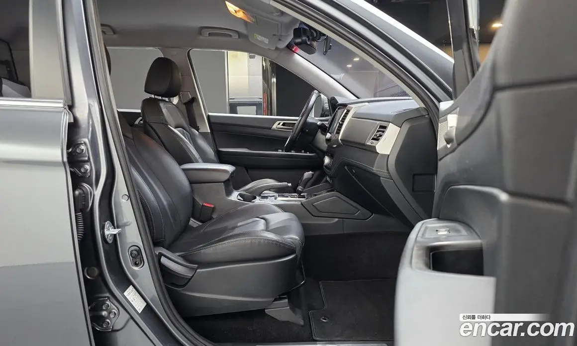 SsangYong Rexton 2018 2.2 автомат (гидро), фото 16 SsangYong Rexton 2018 2.2 автомат (гидро), фото 16