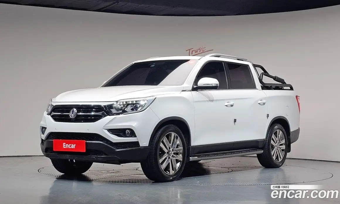 SsangYong Rexton 2018 2.2 автомат (гидро), фото 1