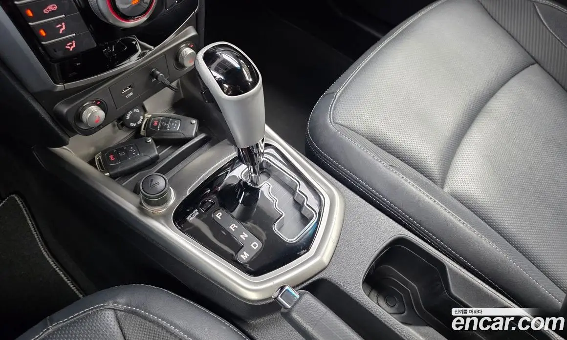 SsangYong TIBOLI 2015 1.6 автомат (гидро), фото 12