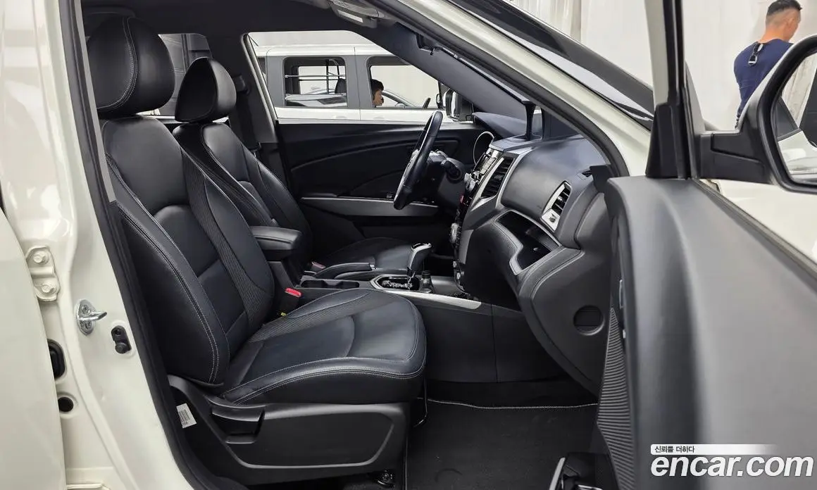 SsangYong TIBOLI 2015 1.6 автомат (гидро), фото 17