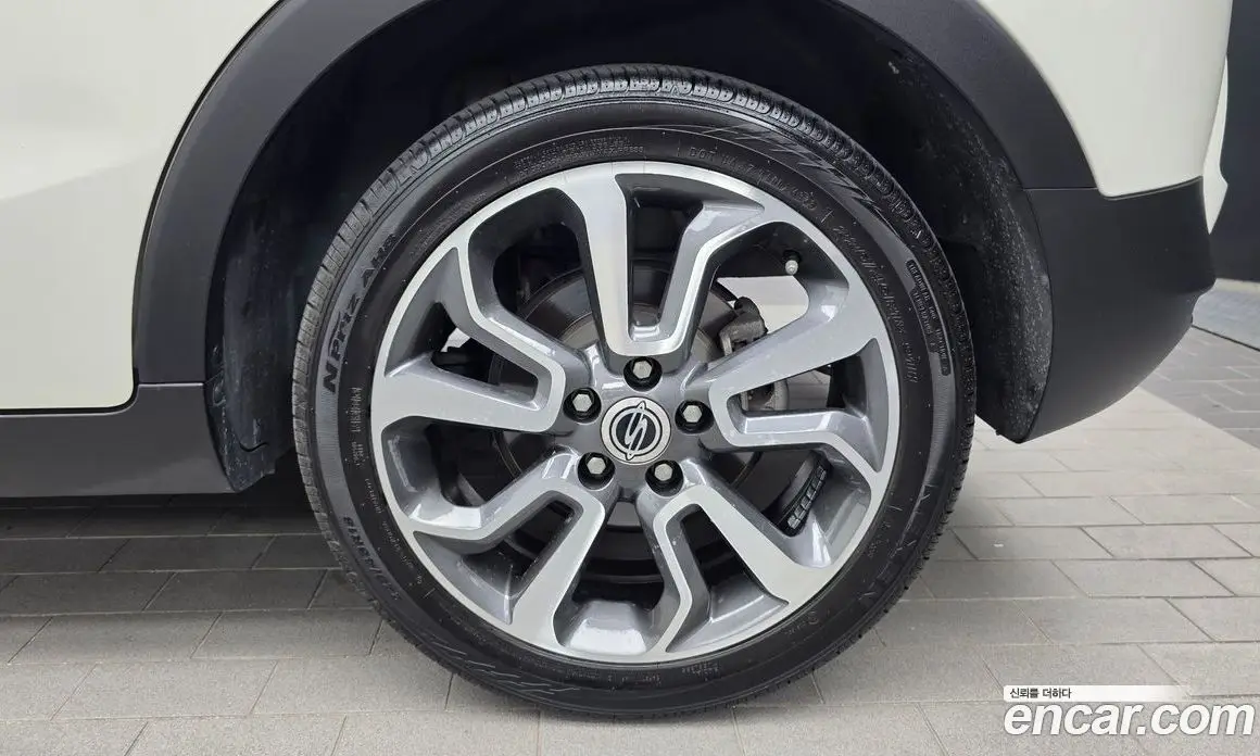 SsangYong TIBOLI 2015 1.6 автомат (гидро), фото 7
