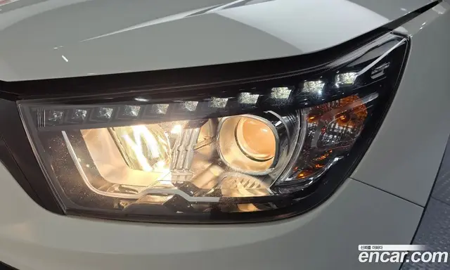 SsangYong TIBOLI 2018 1.6 автомат (гидро), миниатюра 8