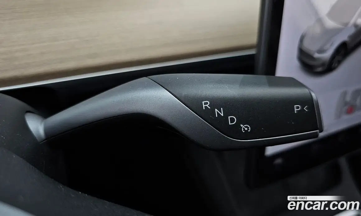 Tesla Model Y 2021 0.2 автомат (гидро), фото 11
